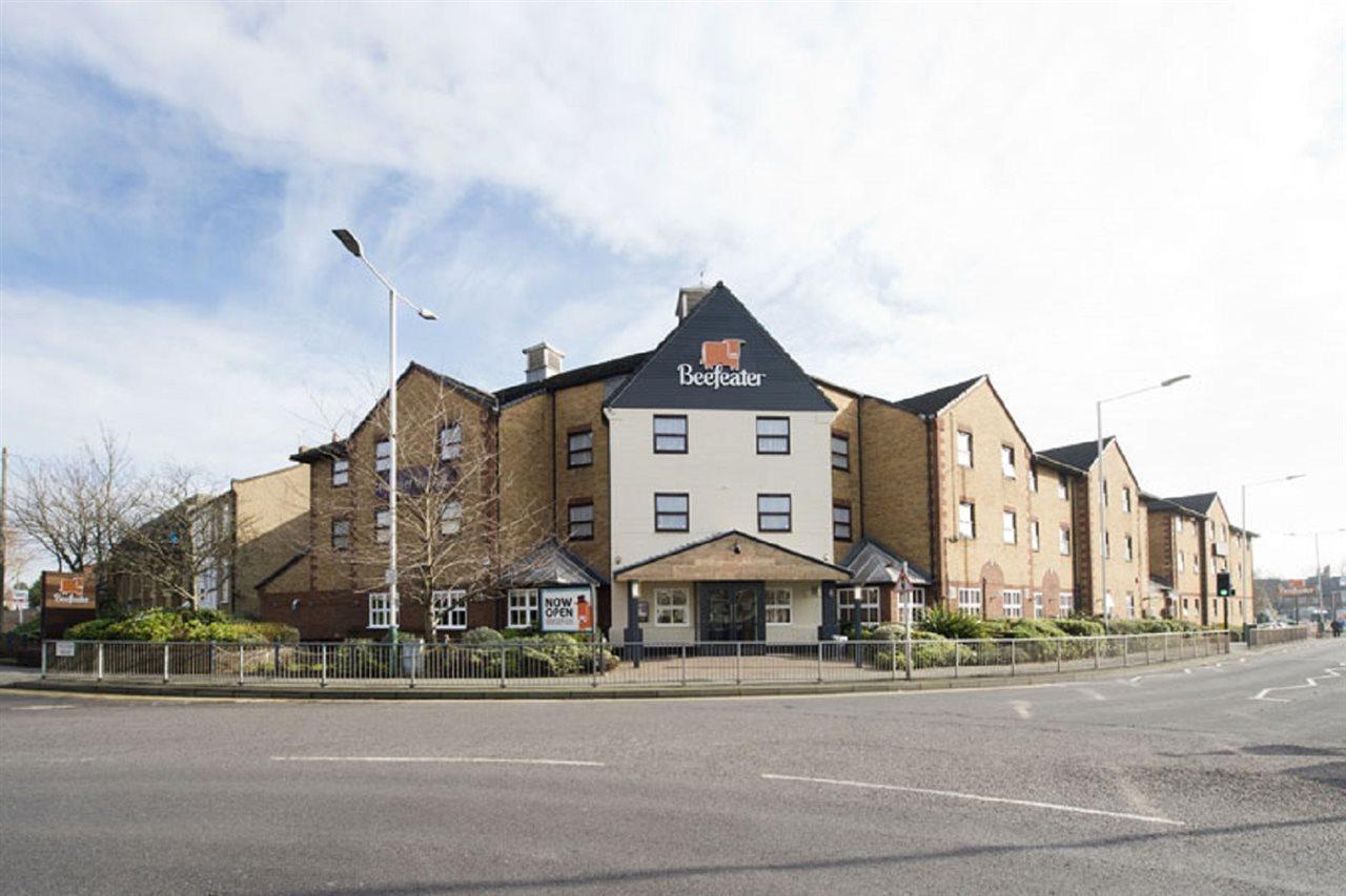 Premier Inn London Romford Exterior photo